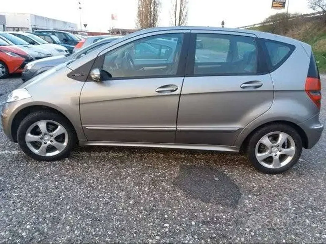 Usata Mercedes A150 Avantgarde 95 CV (69 kW) 2008 Grigio Monovolume
