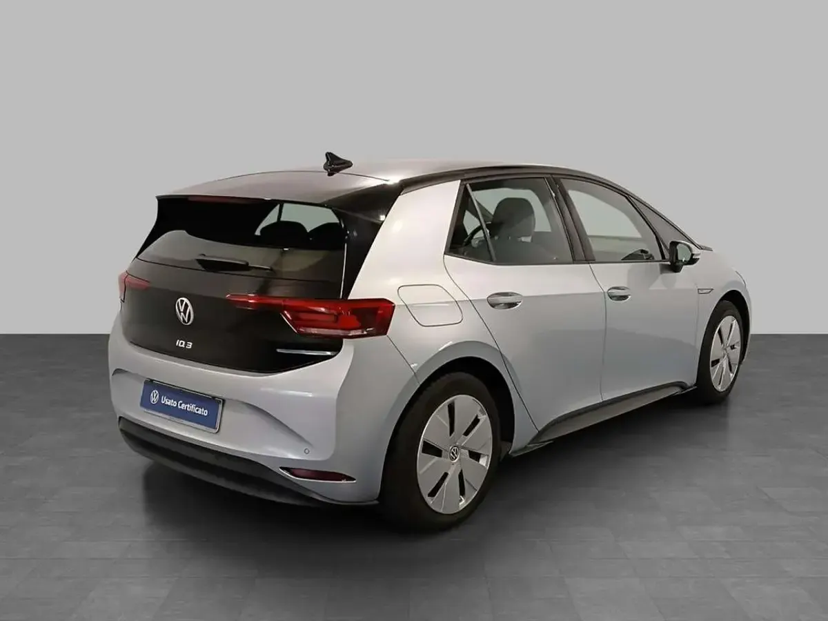Usata VW ID.3 Business 150 kW (204 CV) 2021 Moon silver metallizzato nero Utilitaria