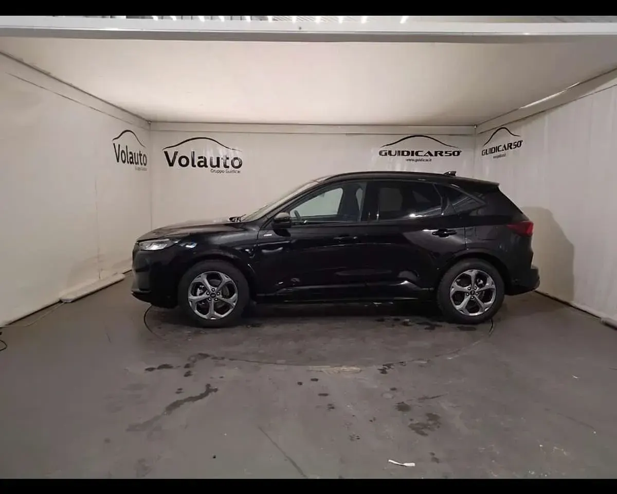 Usata Ford Kuga ST-Line 179 CV (131 kW) 2025 Nero SUV