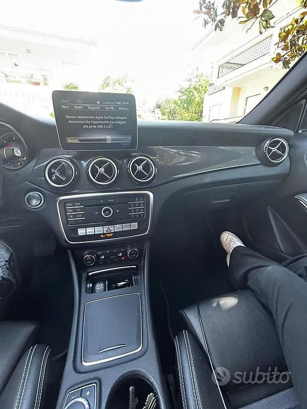 Usata Mercedes GLA200 Edition 136 CV (100 kW) 2018 Nero SUV