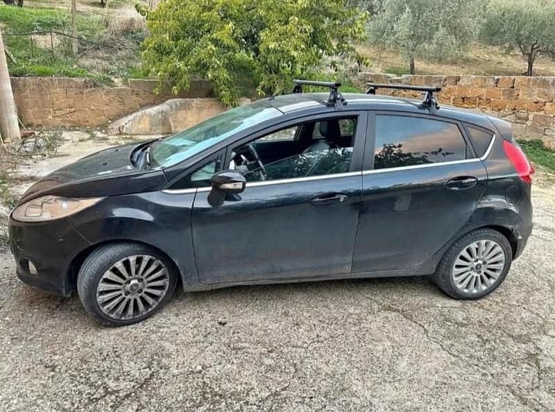 Usata Ford Fiesta 2008 Blu Berlina