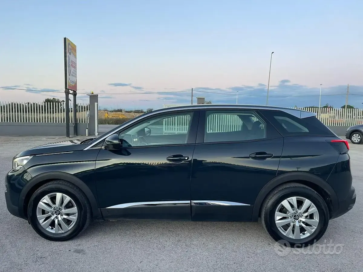 Usata Peugeot 3008 120 CV (88 kW) 2017 Grigio SUV