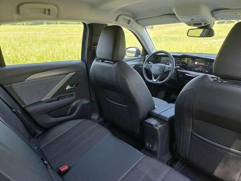Usata Opel Mokka Elegance 131 CV (96 kW) 2022 Nero SUV