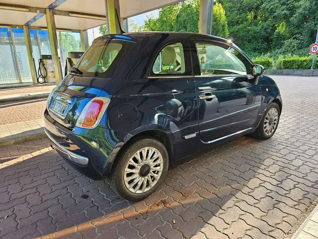 Usata Fiat 500 Lounge 69 CV (50 kW) 2014 Blu/azzurro Utilitaria