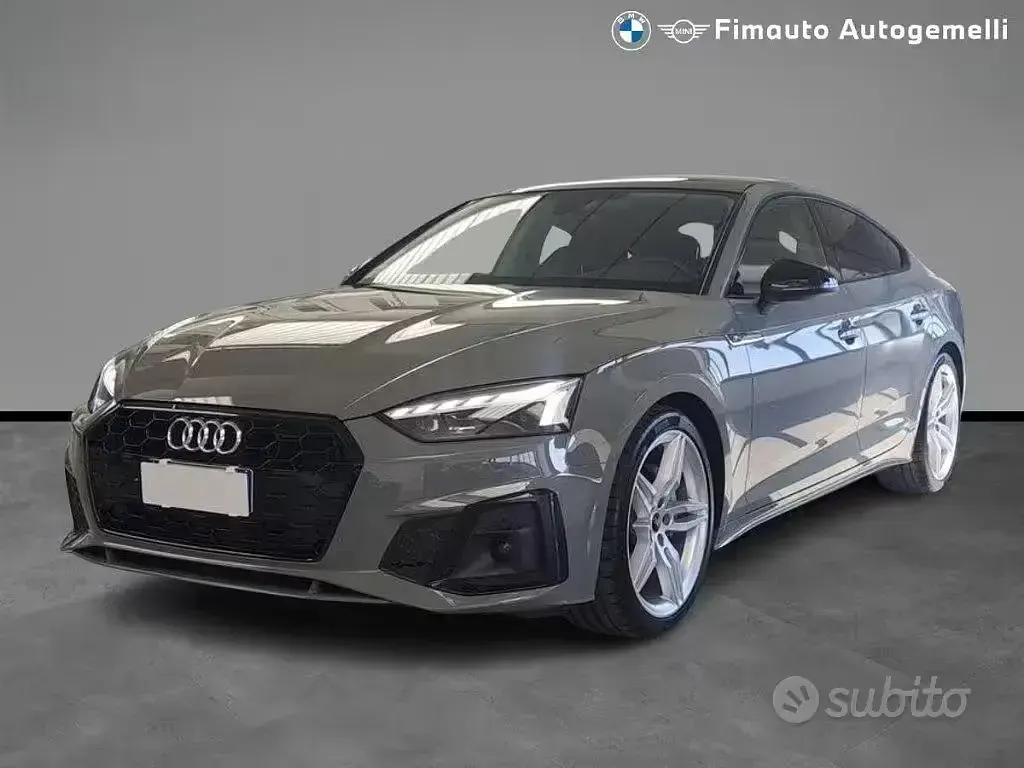 Usata Audi A5 S-Line 204 CV (150 kW) 2021 Grigio / pastello Coupé