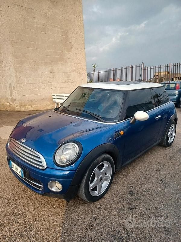 Usata Mini Cooper 110 CV (80 kW) 2007 Blu Utilitaria