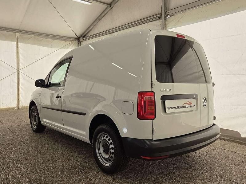 Usata VW Caddy 102 CV (75 kW) 2020 Bianco Monovolume