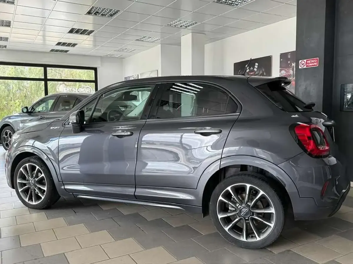 Usata Fiat 500 Sport 120 CV (88 kW) 2023 Grigio SUV