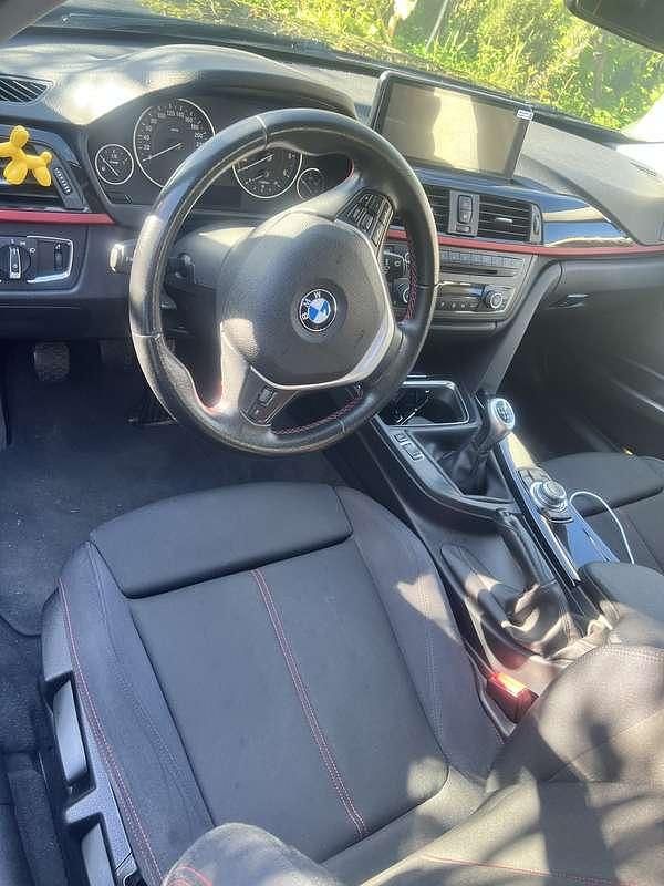 Usata BMW 325 Sport Line 218 CV (160 kW) 2013 Station wagon