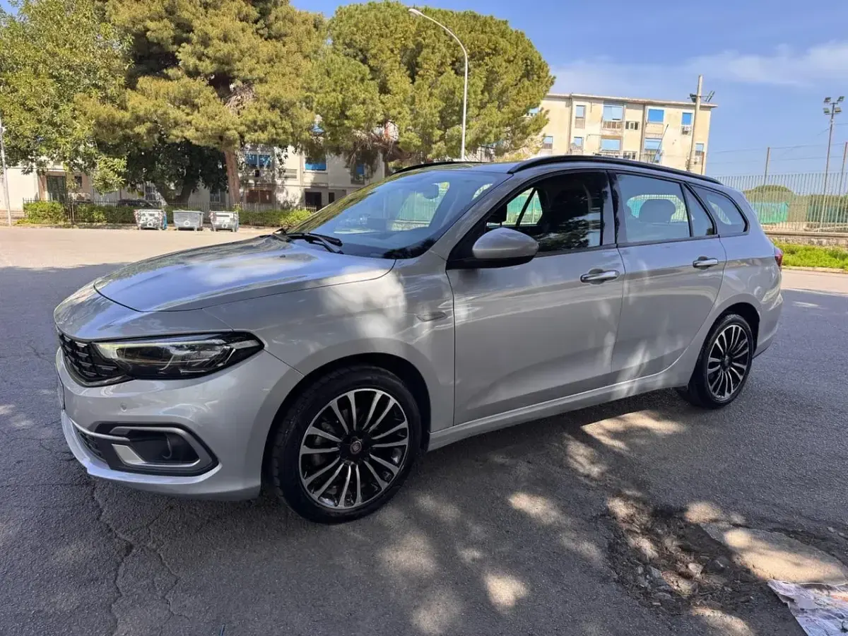 Usata Fiat Tipo City Life 100 CV (73 kW) 2022 Argento Station wagon