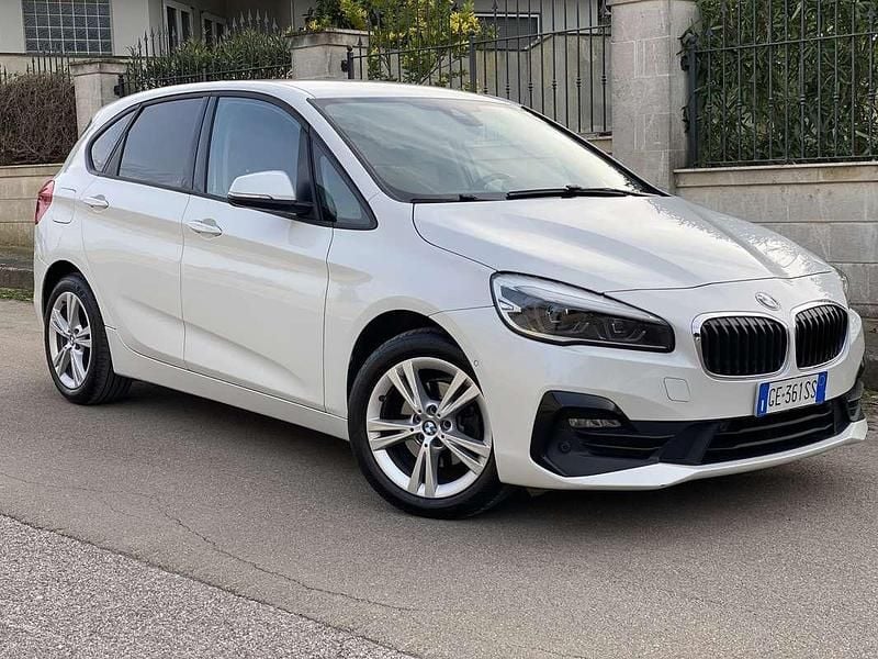 Usata BMW 216 Active Tourer Sport Line 116 CV (85 kW) 2021 Monovolume