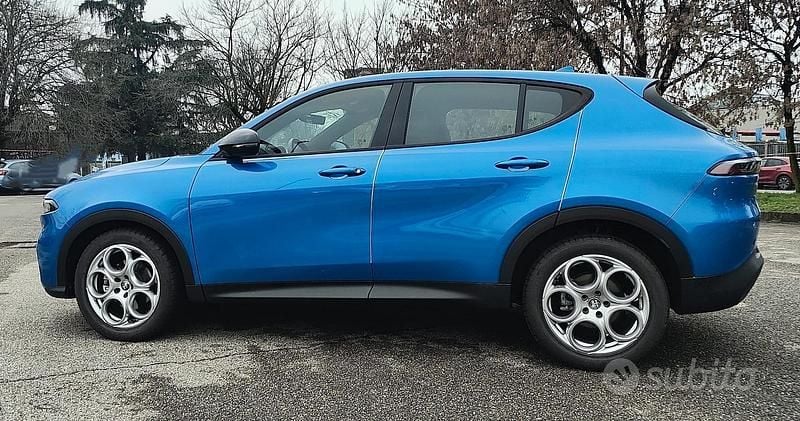 Usata Alfa Romeo Tonale Sprint 131 CV (96 kW) 2023 Blu SUV