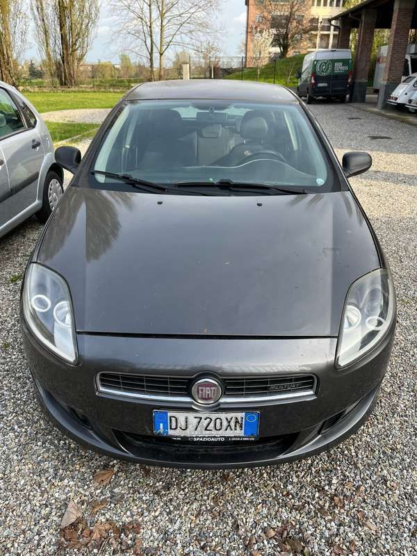 Usata 2007 Fiat Bravo Emotion Due volumi | 1500 € (Super prezzo) - Immagine 1/4