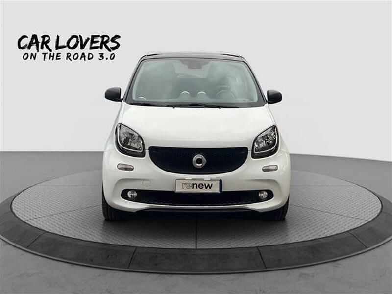 Usata Smart ForFour 71 CV (52 kW) 2019 Bianco Utilitaria