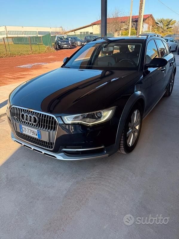 Usata Audi A6 313 CV (230 kW) 2013 Blu Station wagon