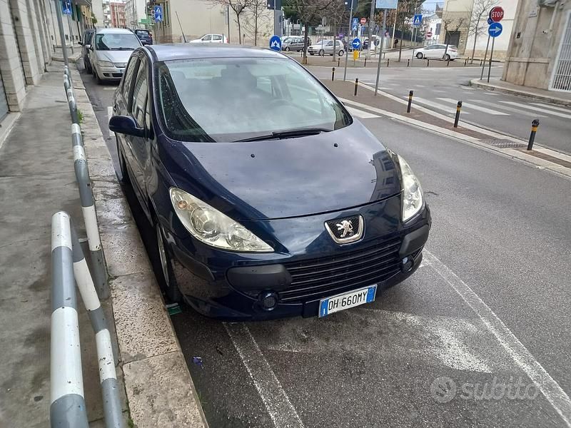 Usata Peugeot 307 110 CV (80 kW) 2007 Blu Berlina