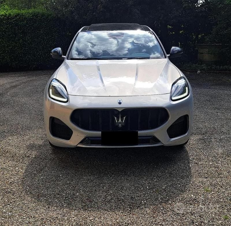 Usata Maserati Grecale GT 250 CV (183 kW) 2025 Grigio SUV