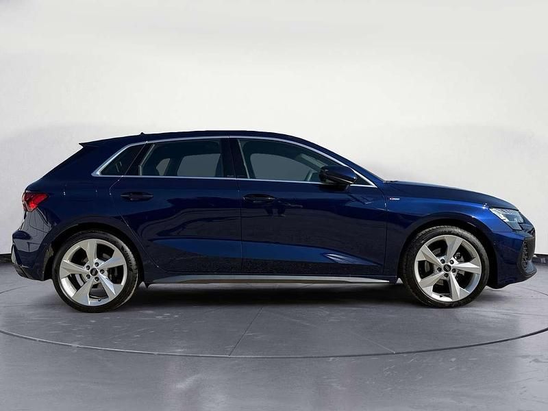 Usata Audi A3 S-Line 150 CV (110 kW) 2025 Verde district Berlina