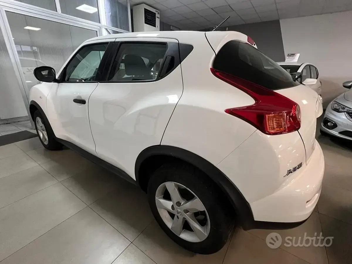 Usata Nissan Juke 117 CV (86 kW) 2012 Bianco SUV