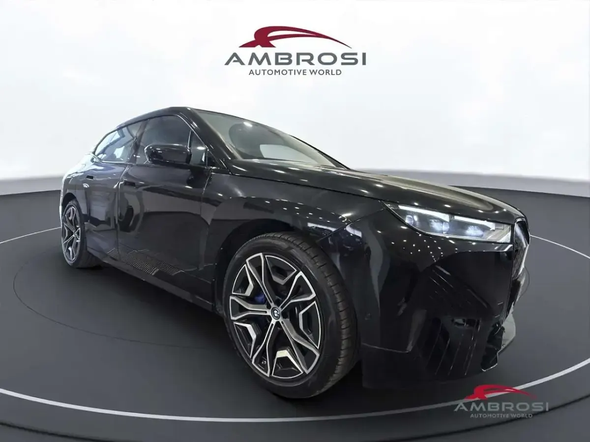 Nuova BMW iX Comfort Edition 239 kW (326 CV) 2025 Nero SUV