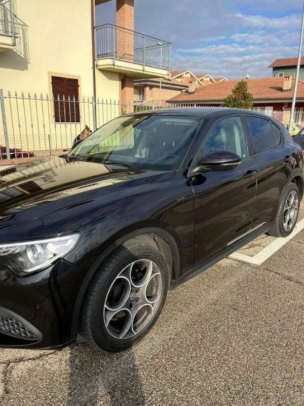 Nero Usata 2020 Alfa Romeo Sprint Sprint Coupé | 21.500 € (Super prezzo) - Immagine 1/4