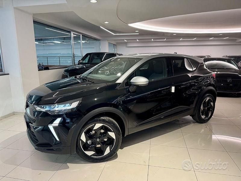 Nuova Renault Captur Techno 100 CV (73 kW) 2025 SUV