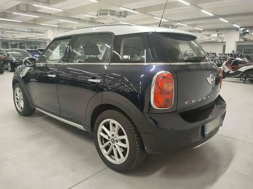 Usata Mini Cooper D Countryman Business 111 CV (81 kW) 2016 Blu/azzurro SUV