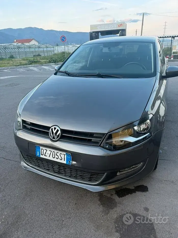 Usata VW Polo 85 CV (62 kW) 2009 Grigio Utilitaria