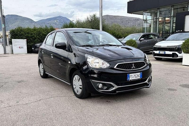 Usata Mitsubishi Space Star Invite 71 CV (52 kW) 2018 Nero Berlina