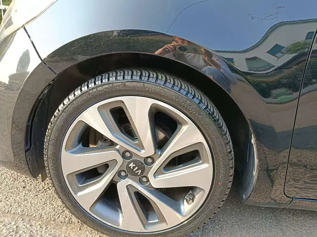 Usata Kia Rio 75 CV (55 kW) 2015 Berlina