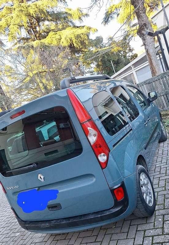Usata Renault Kangoo Expression 65 CV (47 kW) 2010 Blu/azzurro Monovolume