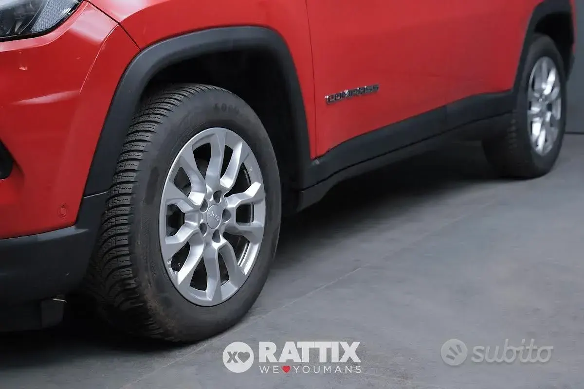 Usado Jeep Compass Limited 131 CV (96 kW) 2024 Rojo SUV