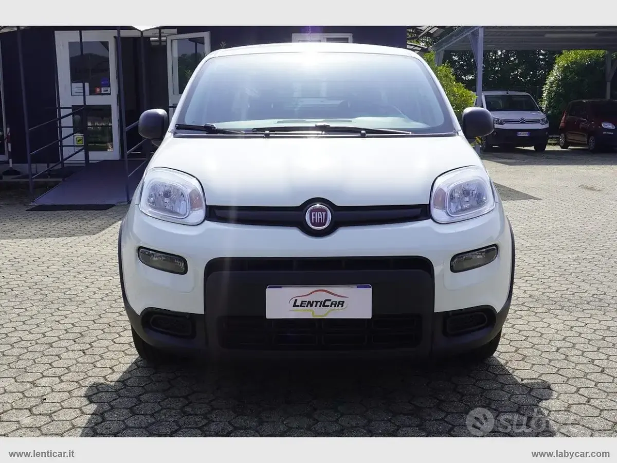 Usata Fiat Panda Street 70 CV (51 kW) 2022 Bianco Utilitaria