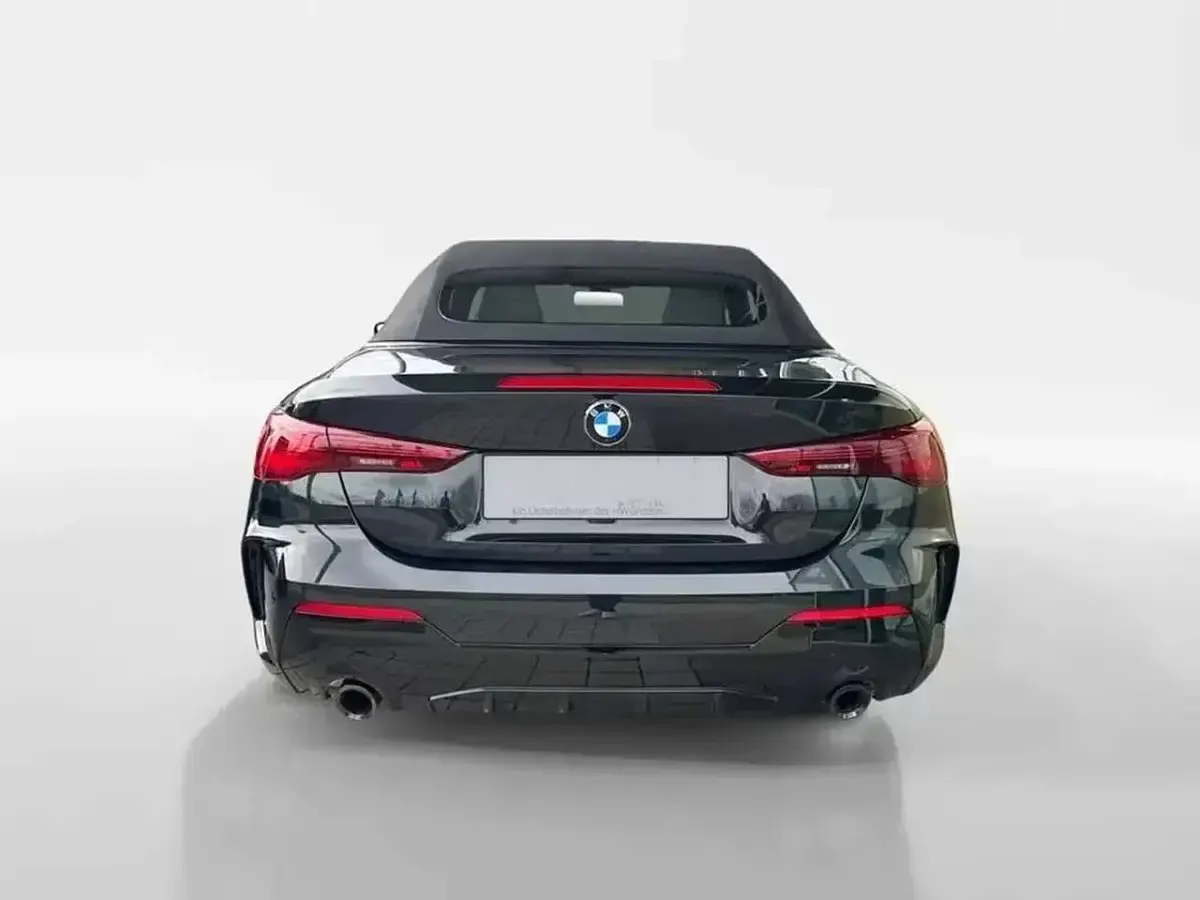 Usata BMW 420 Cabriolet M Sport 184 CV (135 kW) 2025 Nero zaffiro Cabrio