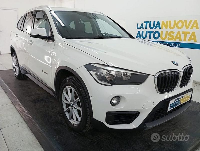 Usata BMW X1 Comfort Edition 190 CV (139 kW) 2015 Bianco metallizzato SUV