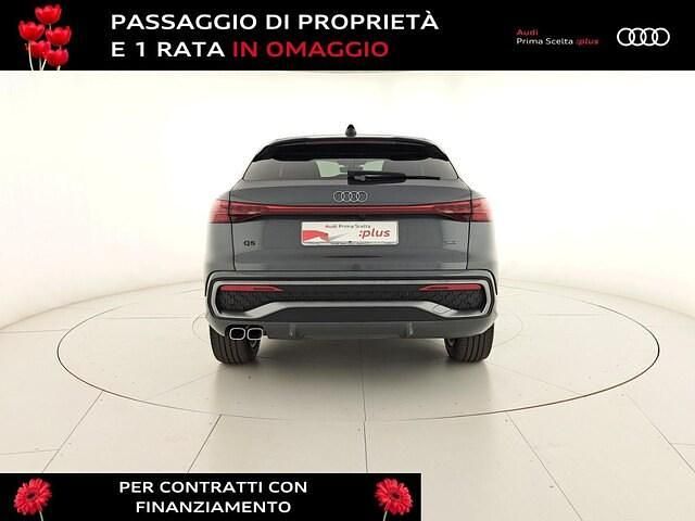 Nuova Audi Q5 Sportback S-Line 204 CV (150 kW) 2025 Grigio daytona perlato SUV