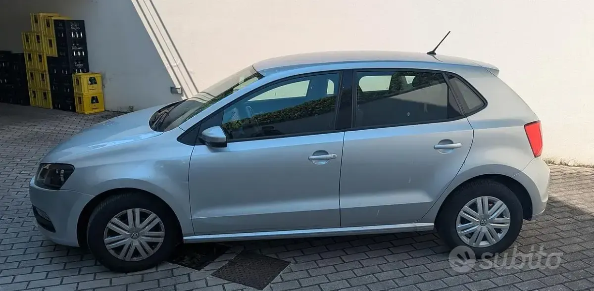 Usata VW Polo 60 CV (44 kW) 2017 Grigio Utilitaria