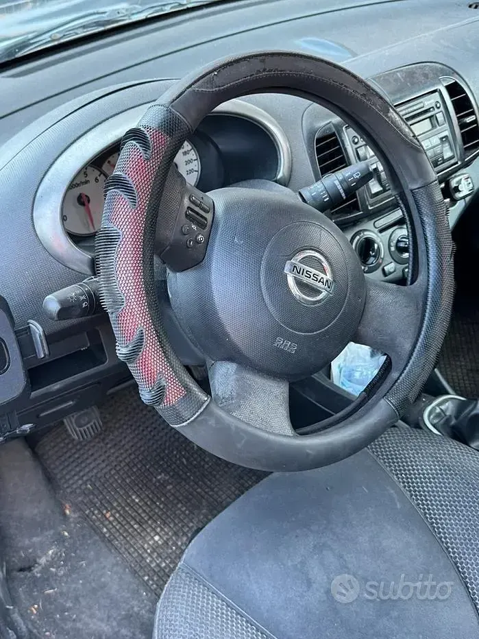 Usata Nissan Micra 65 CV (47 kW) 2008 Grigio Berlina