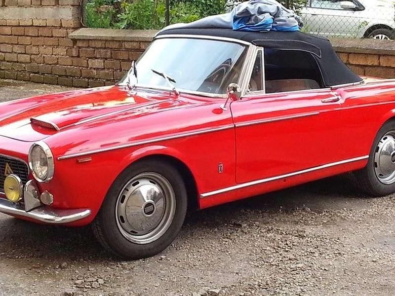 Usata Fiat 1600S 101 CV (74 kW) 1963 Rosso Cabrio