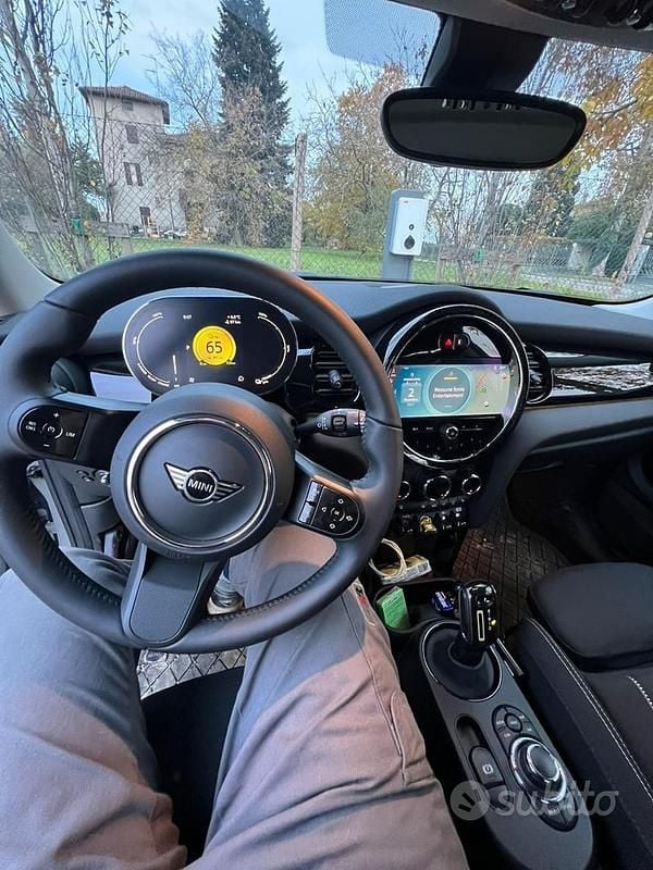 Usata Mini Cooper SE 75 kW (102 CV) 2021 Utilitaria