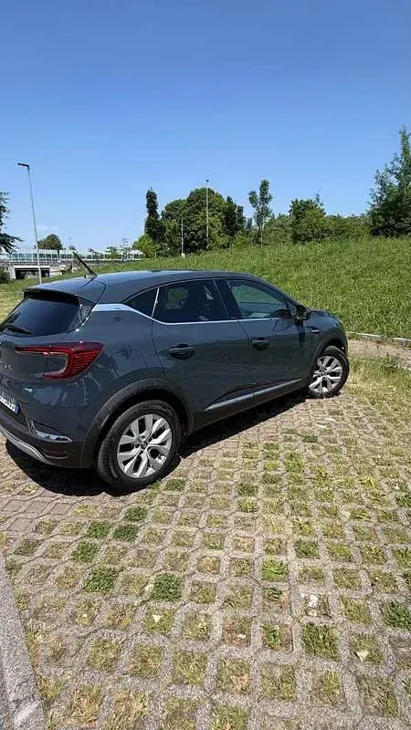 Usata Renault Captur Initiale Paris 92 CV (67 kW) 2021 SUV