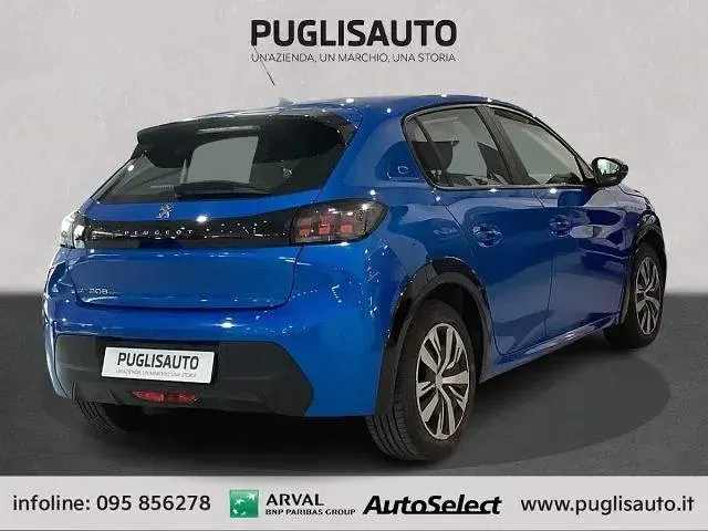 Usata Peugeot e-208 Active 56 kW (77 CV) 2020 Blu Utilitaria