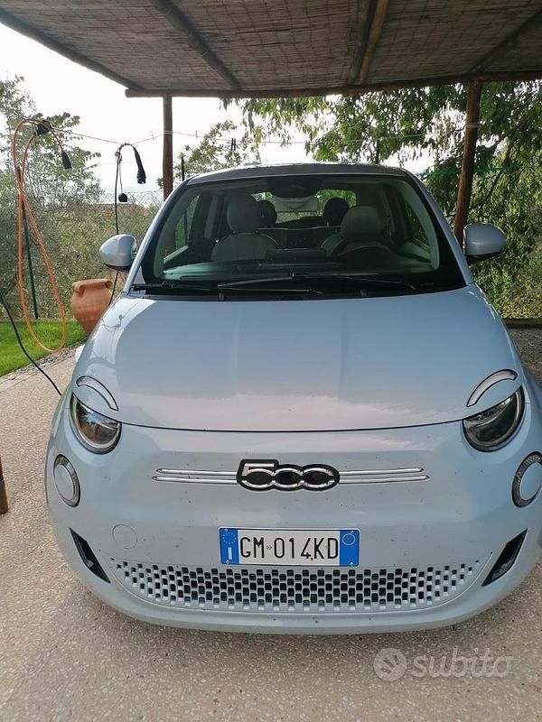 Usata Fiat 500e 86 kW (118 CV) 2023 Utilitaria