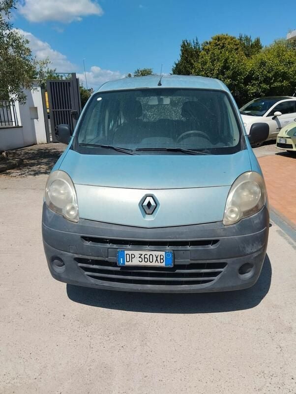 Usata Renault Kangoo Dynamique 85 CV (62 kW) 2008 Grigio Monovolume