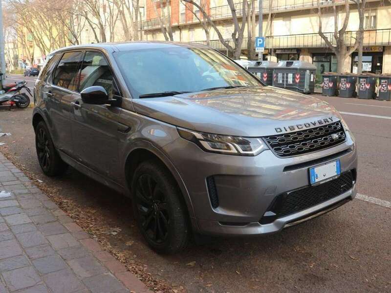 Usato 2023 Land Rover Discovery Sport 1.5 El_Hybrid 200 CV (50.000 €)