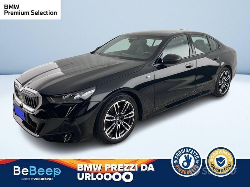 Nero Usata 2023 BMW 520 M Sport Tre volumi | 48.900 € (Super prezzo) - Immagine 1/3