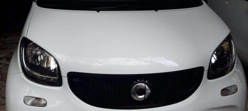Bianco Usata 2019 Smart ForFour Passion Utilitaria | 14.200 € (Buon prezzo) - Immagine 1/4
