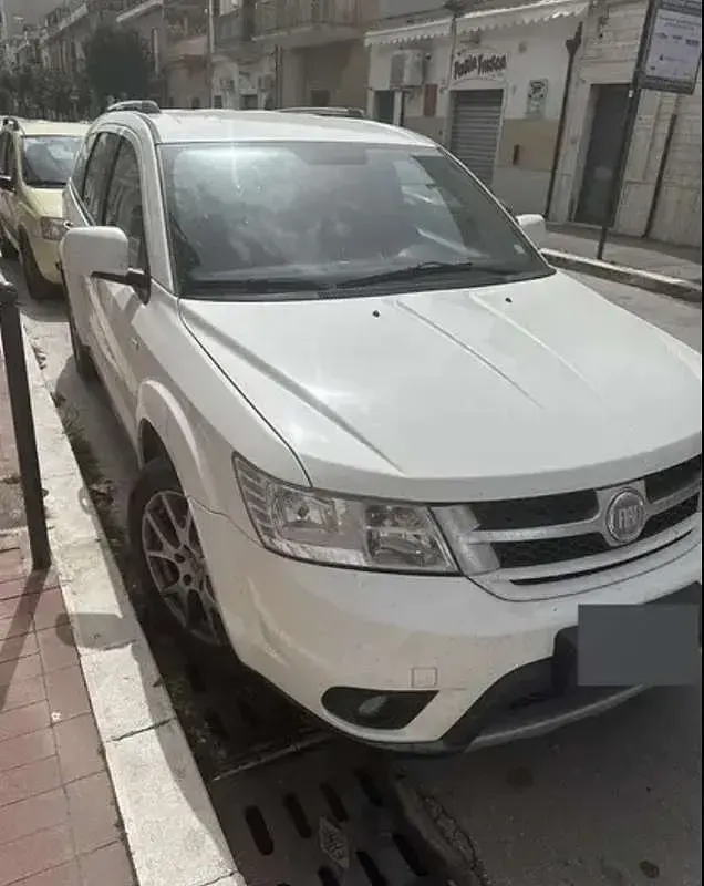 Usata Fiat Freemont 170 CV (125 kW) 2012 SUV