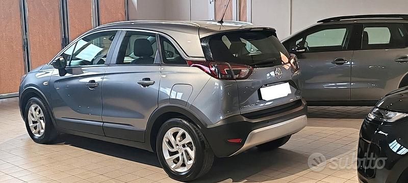 Usata Opel Crossland X Innovation 83 CV (61 kW) 2019 Grigio SUV