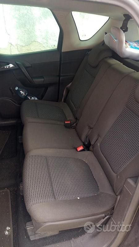Usata Opel Meriva 101 CV (74 kW) 2016 Nero Monovolume